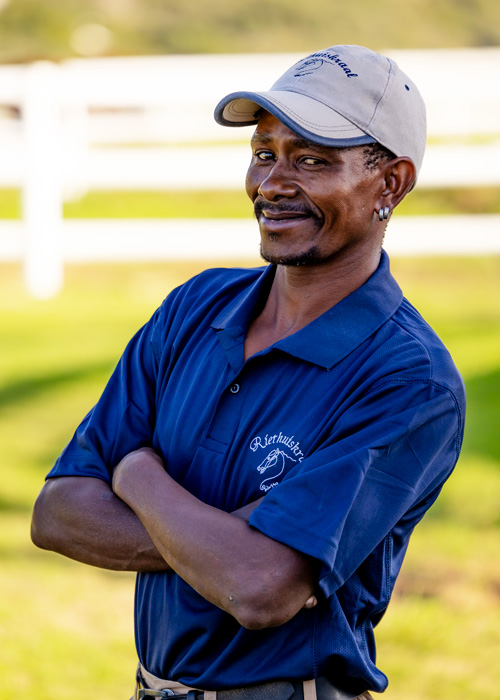 Jacob-Plaatjies-Africa-Riethuiskraal-Staff